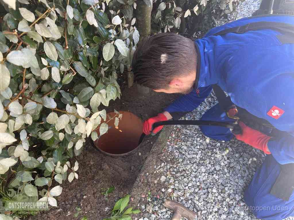 Periodieke rioolreiniging in Uden